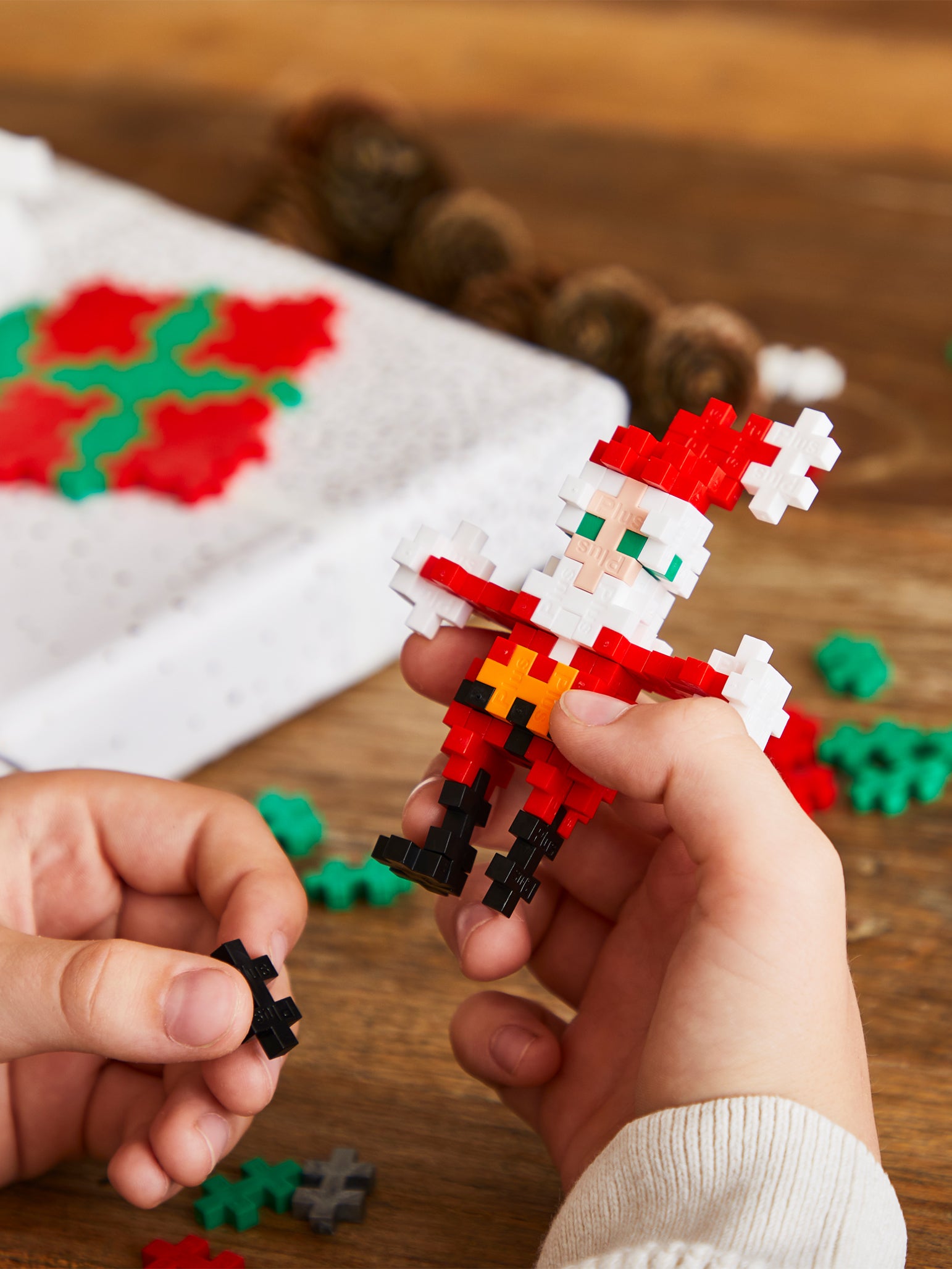 10 Single Colors Christmas Edition 1500 pcs